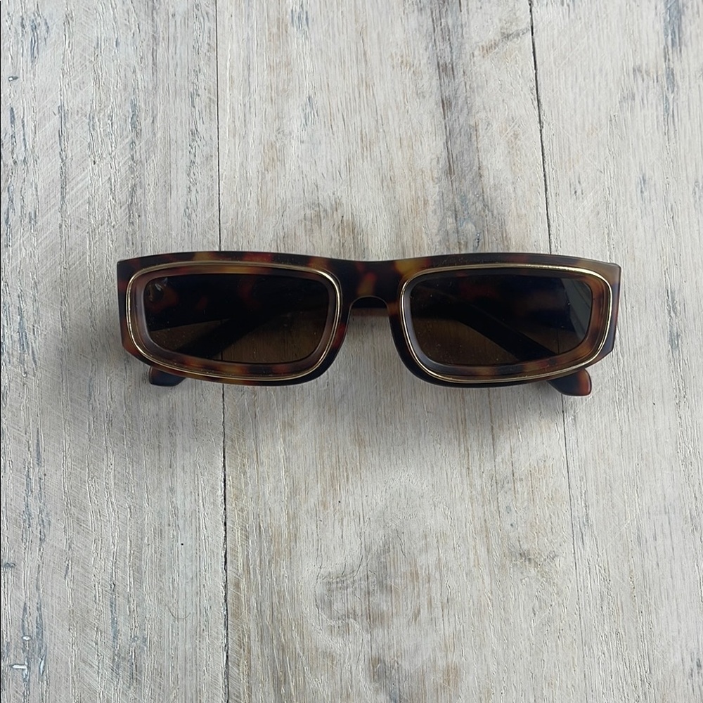 Tortoise Shell Rectangular Sunglasses
